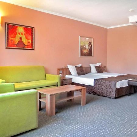 Hotel Real Płowdiw Zewnętrze zdjęcie